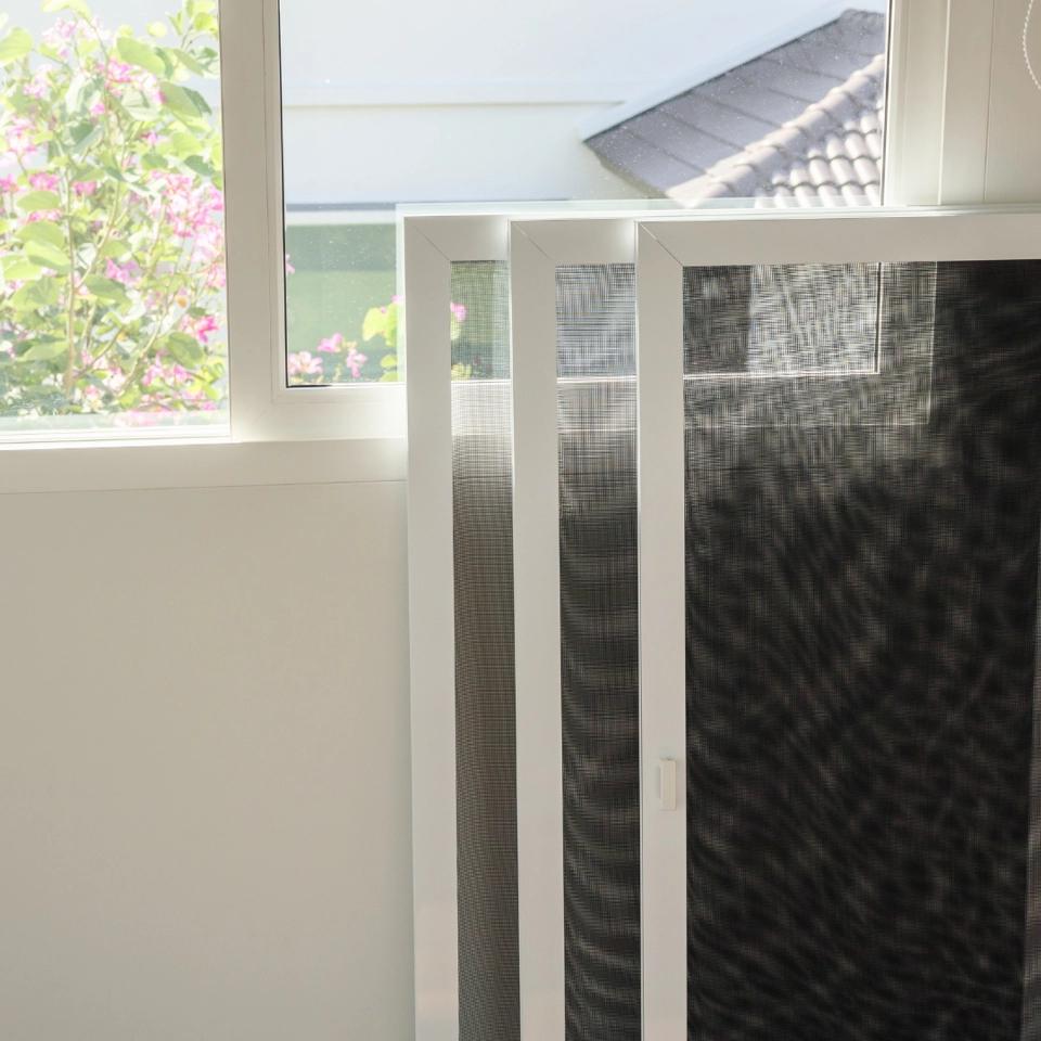 Okenní sítě proti hmyzu na ostatní typy oken